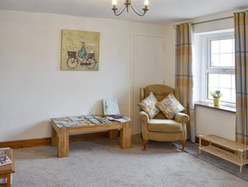 Log Cabin for 6 People in Whinfell Forest, Cumbria, Photo 4