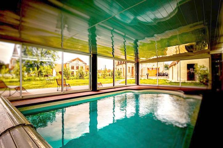 Maison de vacances pour 24 personnes, avec jardin ainsi que piscine et vue, animaux acceptés