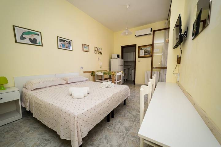 Ferienwohnung für 3 Personen, mit Balkon/Terrasse in Gallipoli - 2