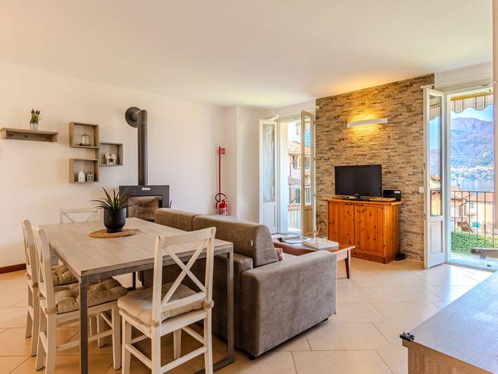 Gîte pour 4 personnes, avec vue sur le lac ainsi que balcon et jardin à Lierna - 2
