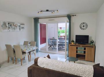 Gîte pour 4 personnes, avec jardin et balcon à Ahetze