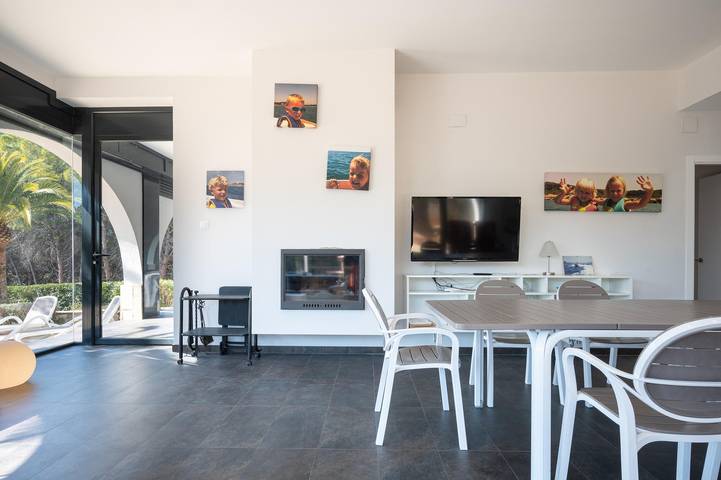 Chalet für 14 Personen mit Meerblick in Torredembarra, Costa Dorada