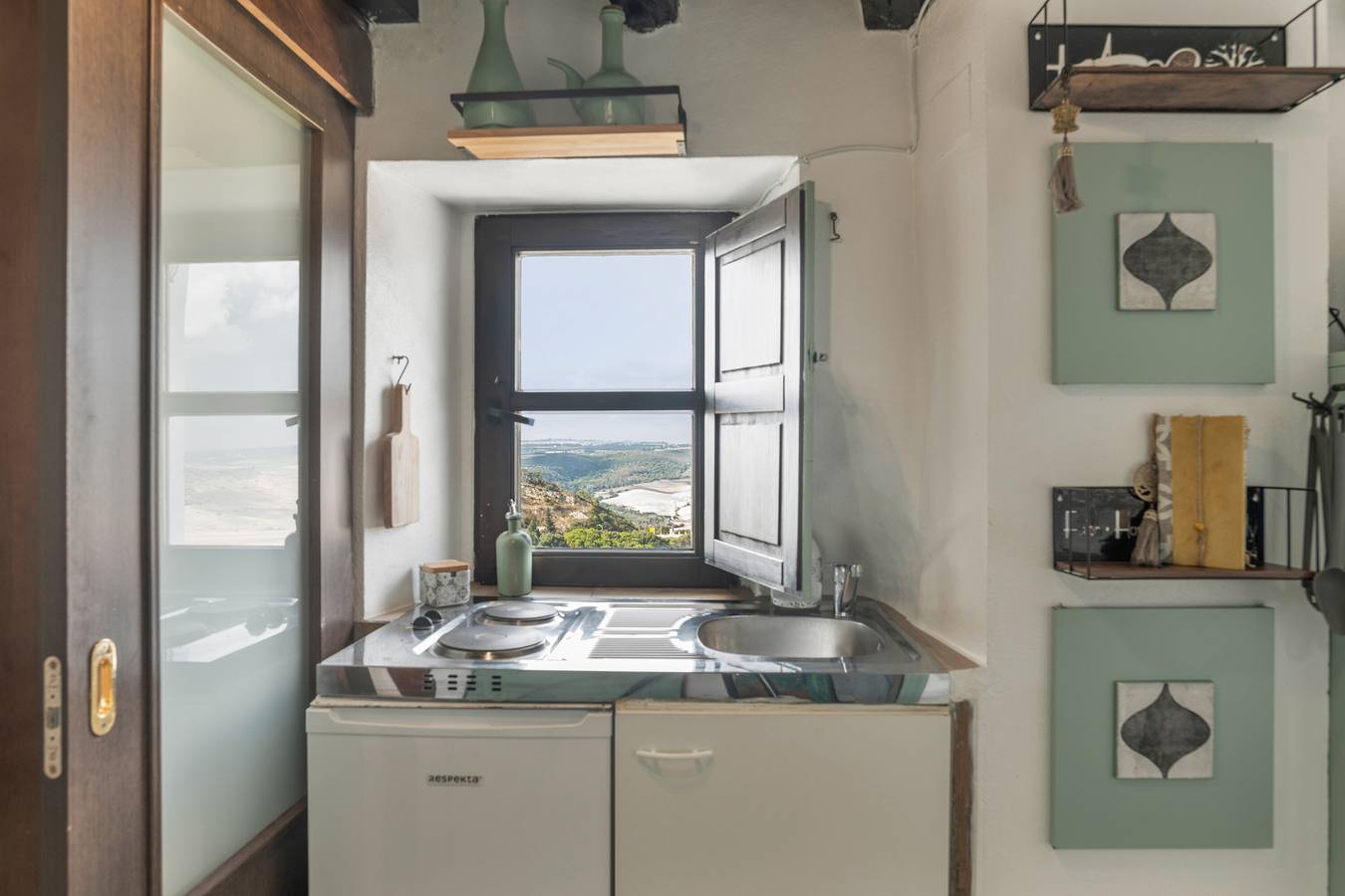 Entire studio, Studio 'Casa Bakara Estudio' with Mountain Views and Wi-Fi in Vejer de la Frontera, Costa de la Luz