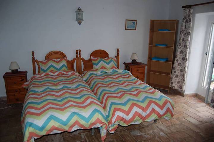 Location de vacances pour 10 personnes, avec balcon et jardin dans Alte - 2