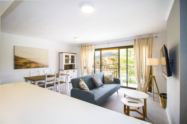 Ganze Wohnung, Ferienwohnung 'Apartamento Ponent 2' mit Privatterrasse, Wlan und Klimaanlage in Cala Ratjada, Capdepera