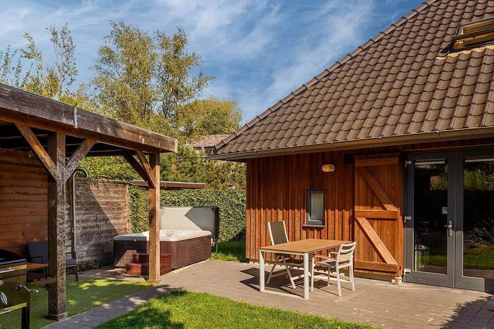 Gîte pour 2 personnes, avec Terrasse ainsi que Jardin et Sauna à Hasselt
