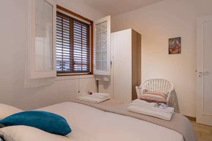 Villa surrounded by greenery 200mt from the sea, with large outdoor spaces in Casuzze, Santa Croce Camerina