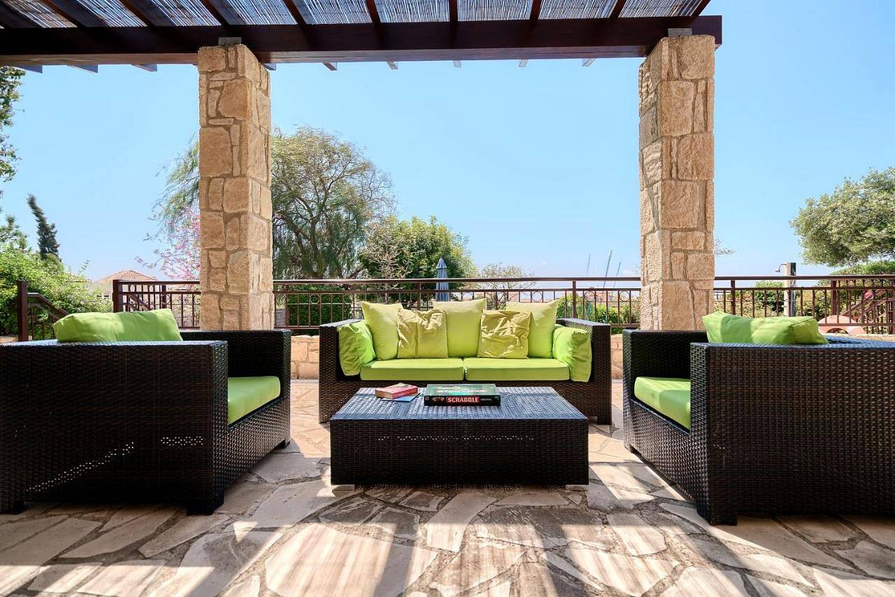 3 bedroom Villa Madelini with private pool, Aphrodite Hills Resort in Kouklia Pafou, South Cyprus