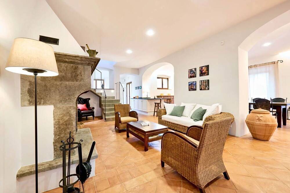 Podere i Prati-Casale toscano per vacanze in Val D'Orcia in Chianciano Terme, Siena e dintorni