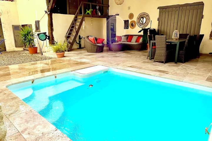 Casa de vacaciones para 6 personas, con terraza además de jardín y piscina - 1