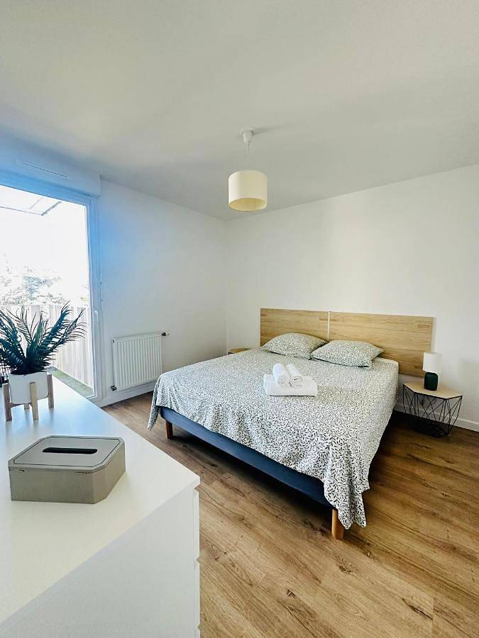 Gîte pour 4 personnes, avec balcon à Givors - 3