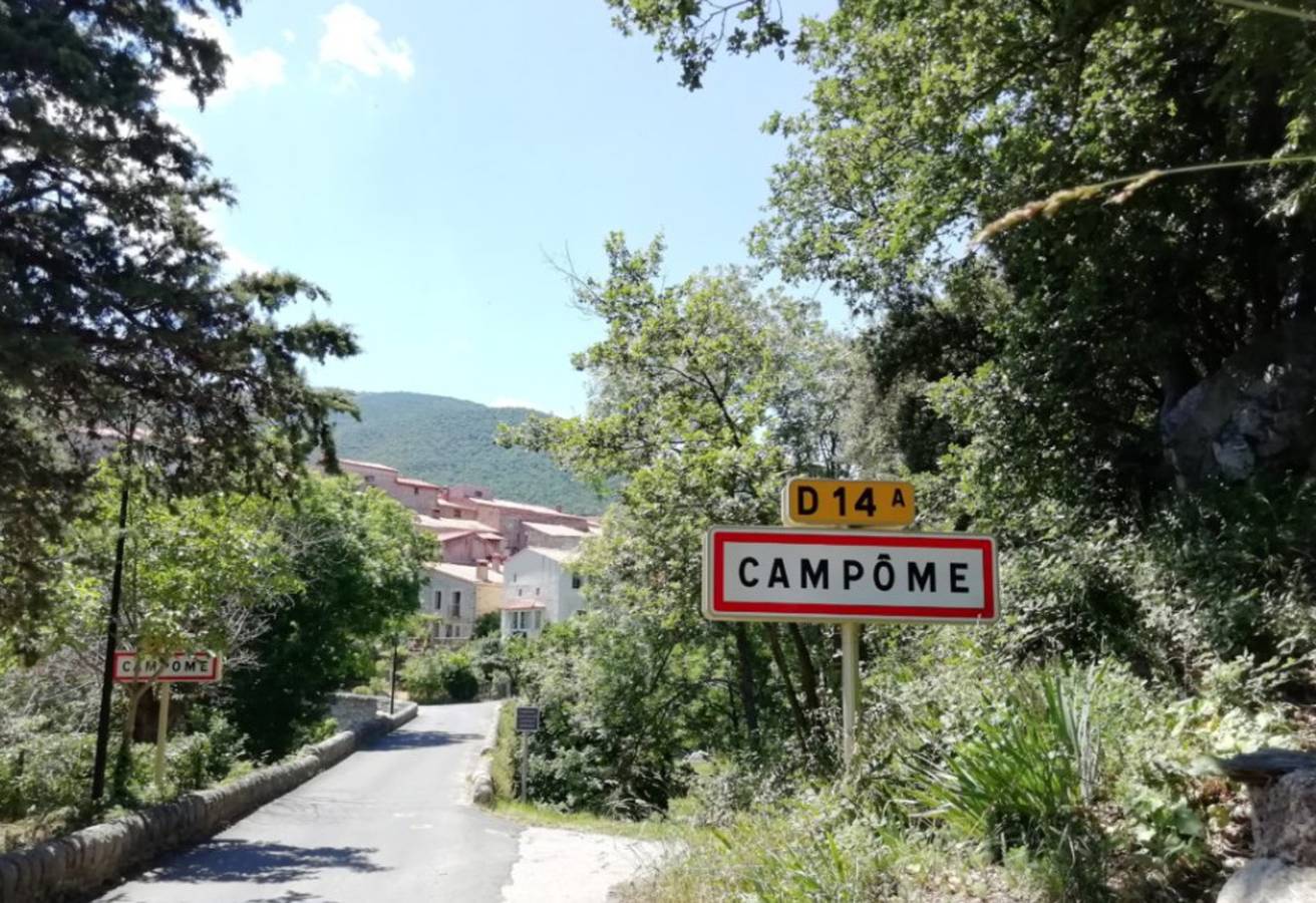 Casa de Vacaciones 'Clocher - Cure Thermale' in Campôme, Parque Natural Regional de los Pirineos Catalanes