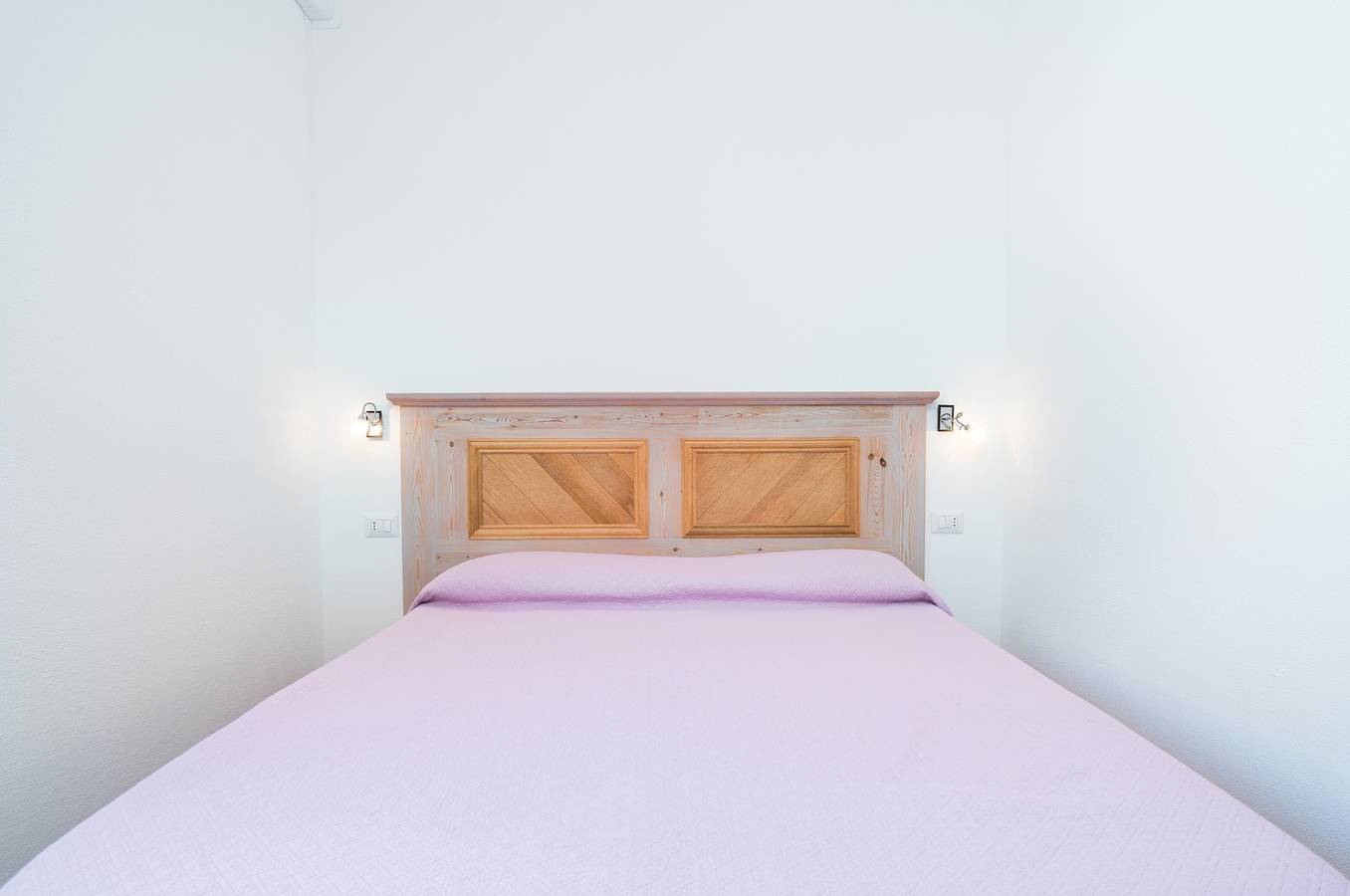 Holiday Home 'Holiday Vista Mare' with Sea View, Wi-Fi and Air Conditioning in Cala Gonone, Dorgali