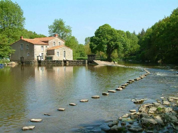 Lodge for 5 people in Loire Valley