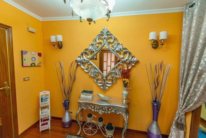 Apartamento para 10 personas, con Balcón además de Terraza y Vistas en Monforte de Lemos
