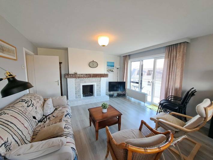 Gîte pour 8 personnes, avec terrasse et jardin dans Ostdunkerque-Bains