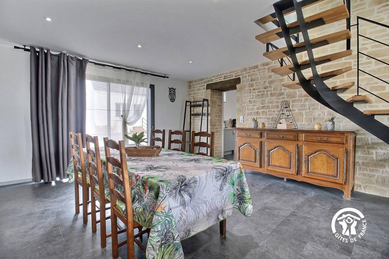 Grande Maison de Maman Chouette in Nivillac, Région de Vannes