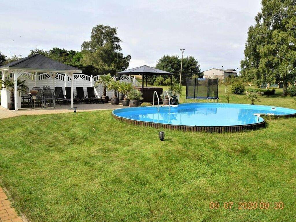Fewo-Traum 3 Comfortable holiday residence in Neppermin, Benz