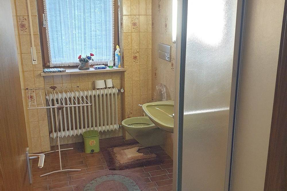 Ganze Wohnung, Landhaus  Münz, ruhige Ferienwohnung nahe Hopfen am See bei Füssen in Hopferau, Bayerisch Schwaben