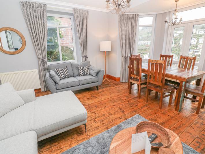 Gîte pour 6 personnes avec balcon in Looe, Cornouailles