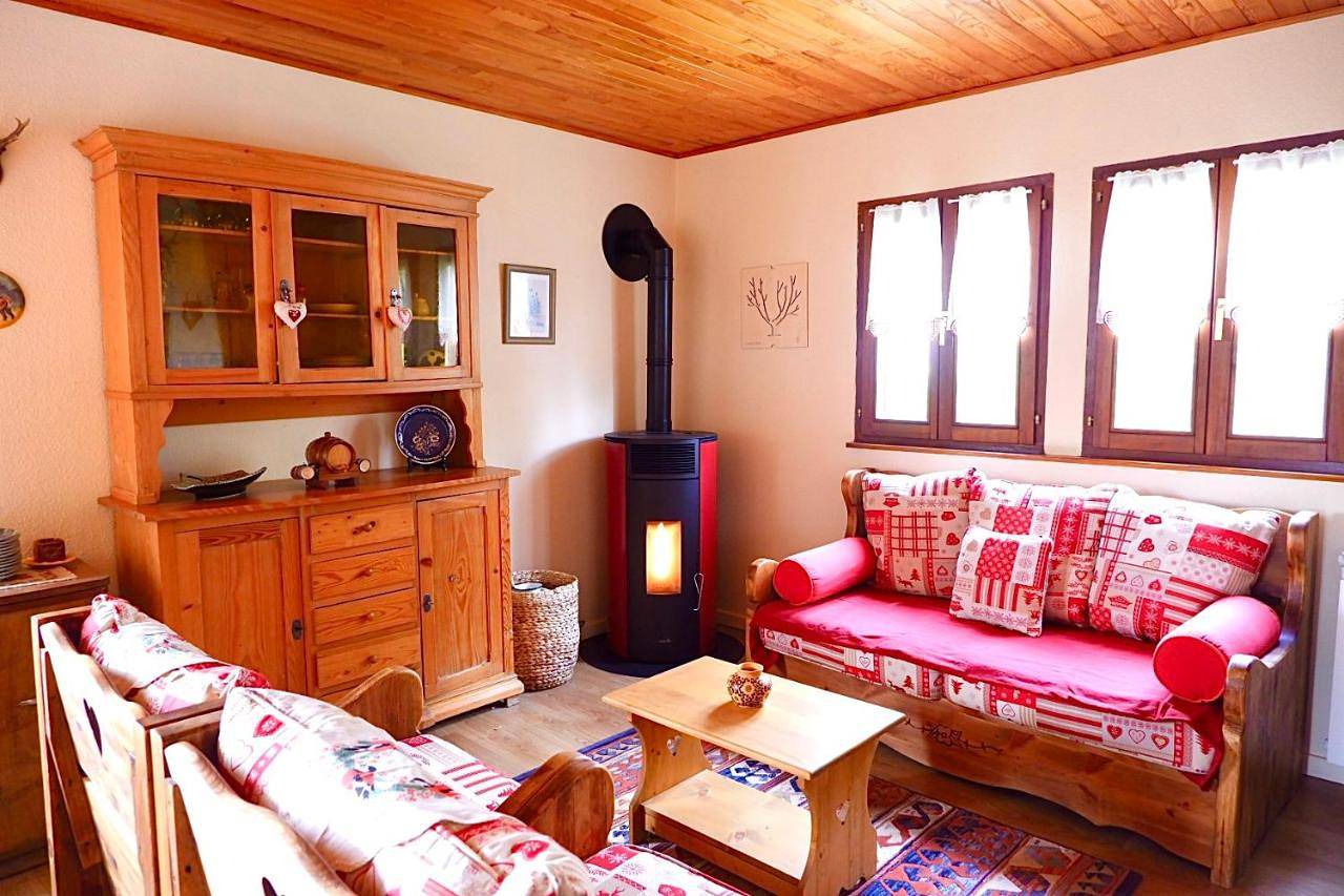 Appartement entier, Petit chalet de montagne avec espace extérieur in Labaroche, Parc naturel régional des Ballons des Vosges