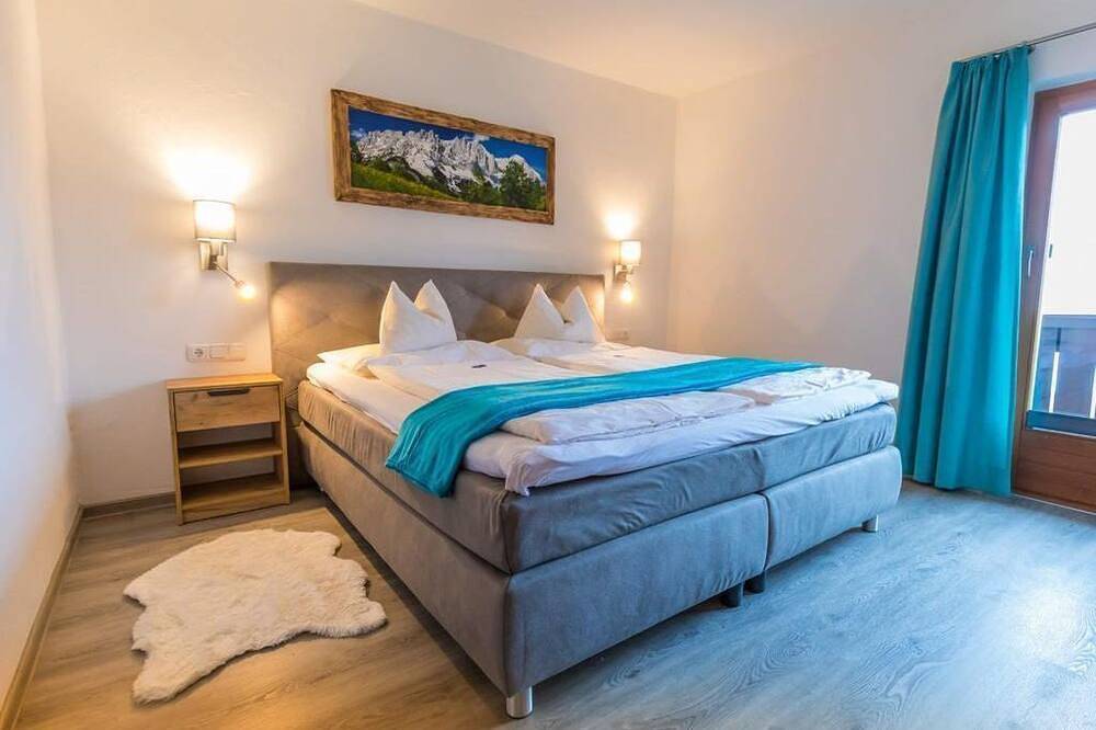 Ganze Wohnung, Großes App. mit 2 Schlafzimmer und Balkon - Haus Landmann in Ellmau - SkiWelt, Ellmau