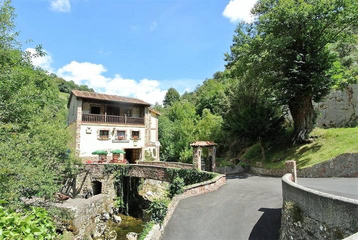 Casa de huéspuedes para 2 personas, con Terraza y Vistas en Cabrales