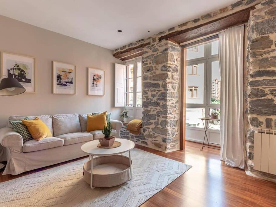 Apartamento entero, Portu Suite by Aston Rentals in Portugalete, Vizcaya