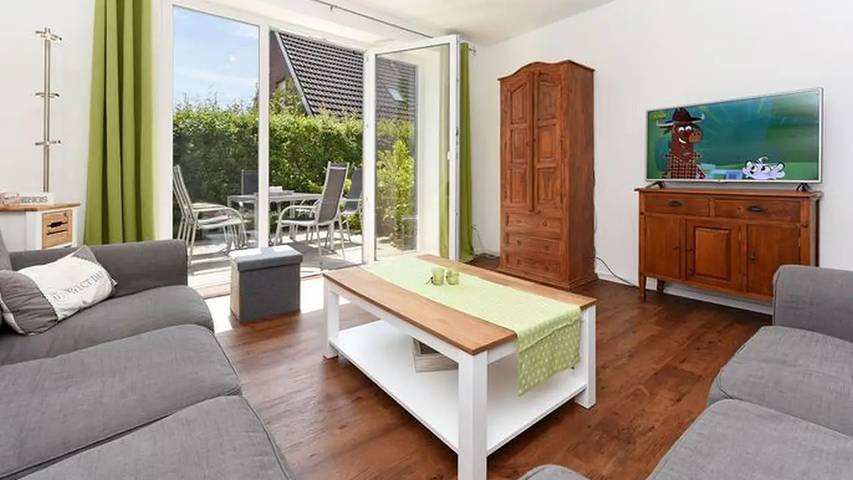 Ferienhaus für 8 Personen, mit Terrasse und Garten in Bensersiel - 2