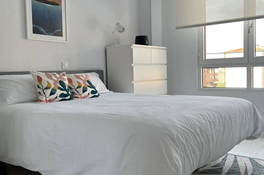 Ganze Wohnung, Apartamento Somocubas  30607 in Somo, Ribamontán al Mar