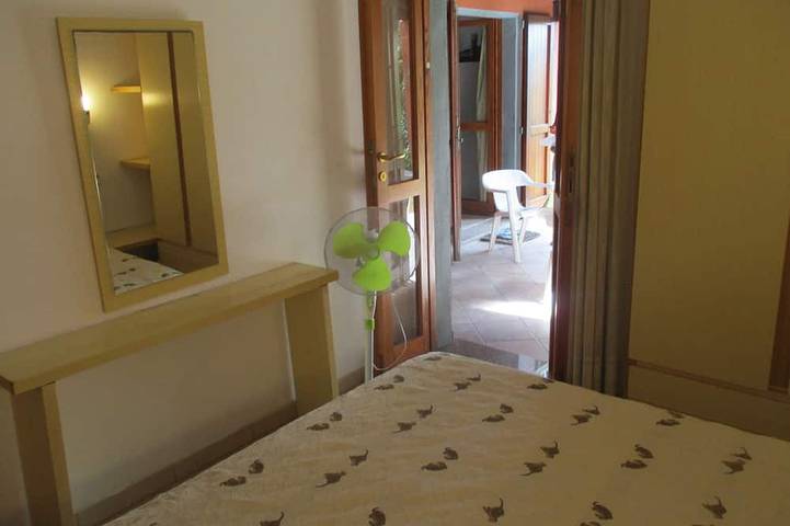 Ferienpark für 6 Personen, mit Whirlpool und Pool sowie Garten, mit Haustier in Süditalien - 4