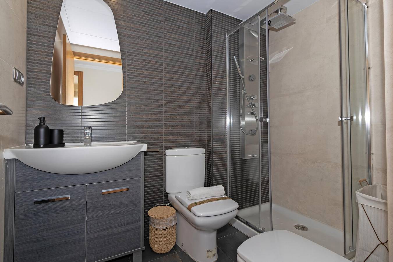 Guestready – Modern Flat with Terrace in Valencia, foto 13