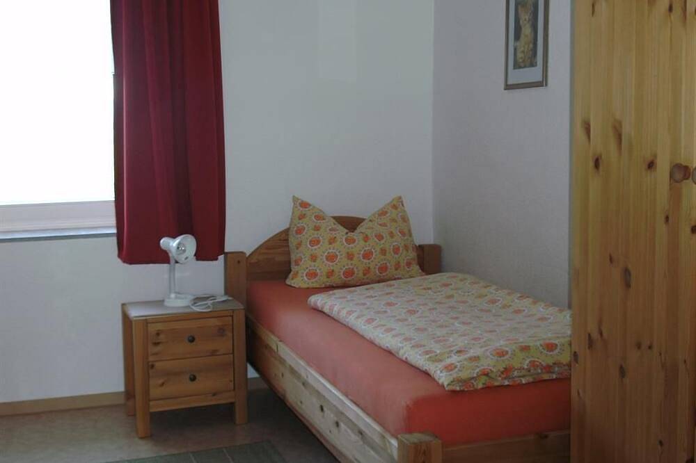 Sunshine House - cottage zonneschijn met 4 bedden in Bleckhausen, Vulkaan-Eifel