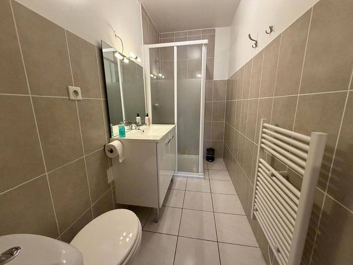 Gîte pour 4 personnes, avec Balcon et Vue à Lagnieu - 4