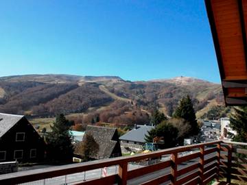 Chalet pour 9 Personnes dans Lac des Hermines, Besse-et-Saint-Anastaise, Photo 2