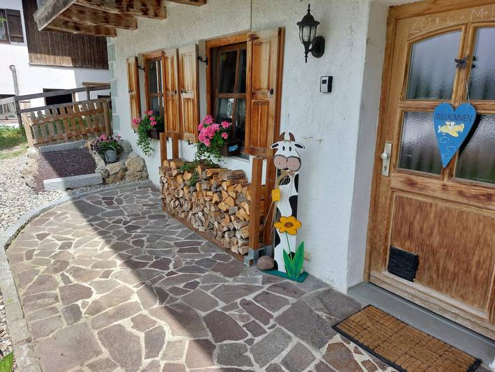 Ganze Ferienwohnung, Ferienwohnung Hofbauer - Ferienwohnung 46 qm mit offenem Wohn-/Schlafraum und Terrasse in Aschau im Chiemgau, Chiemsee