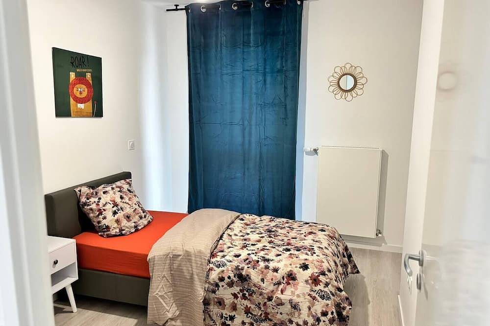 Entire apartment, Dream Stay T4 apartment 7 minutes from Disneyland in Magny-le-Hongre, Seine-et-Marne