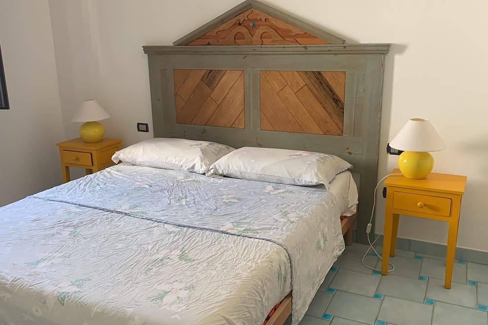 Apartamento entero, Sea and mountain views at Marcello's in Cala Gonone, Dorgali