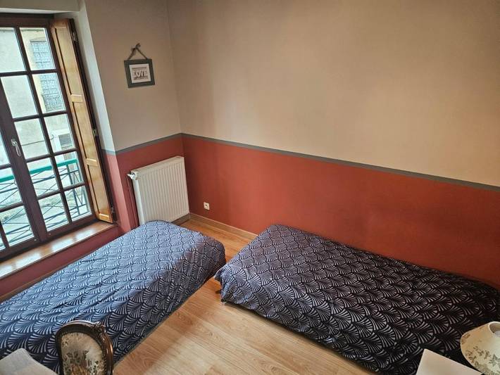 Location de vacances pour 6 personnes, avec vue et jardin à Sées - 2