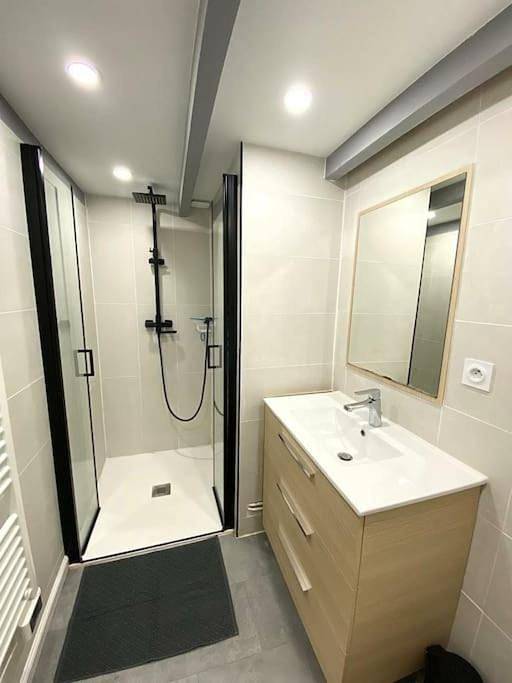 Appartement entier, Two-Bedroom Apartment in La Cotinière, Saint-Pierre-d'Oléron