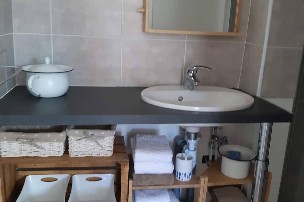 Appartement entier, Bel appartement T4, 84 m2, au cœur d'Ancelle, aux pieds des montagnes in Ancelle, Parc national des Écrins