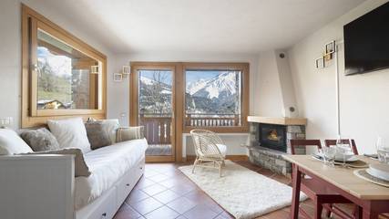 Gîte pour 4 personnes, avec jardin et balcon à Temù