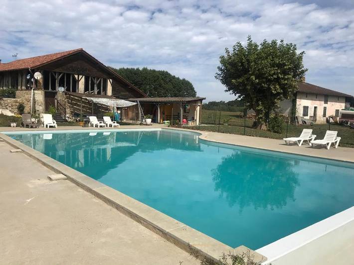 Gîte pour 4 personnes, avec piscine ainsi que jacuzzi et jardin, animaux acceptés à Gamarde-les-Bains - 3