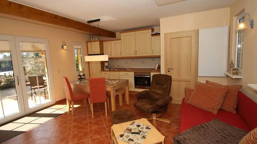 Ferienhaus für 3 Personen, mit Garten in Sellin - 4
