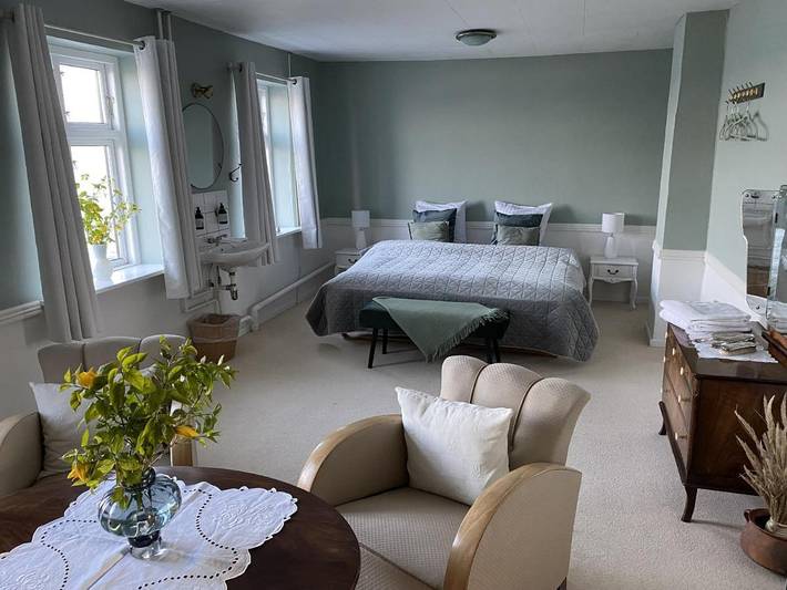 Hotel for 2 personer, med Terrasse og Udsigt i Kirke Hyllinge