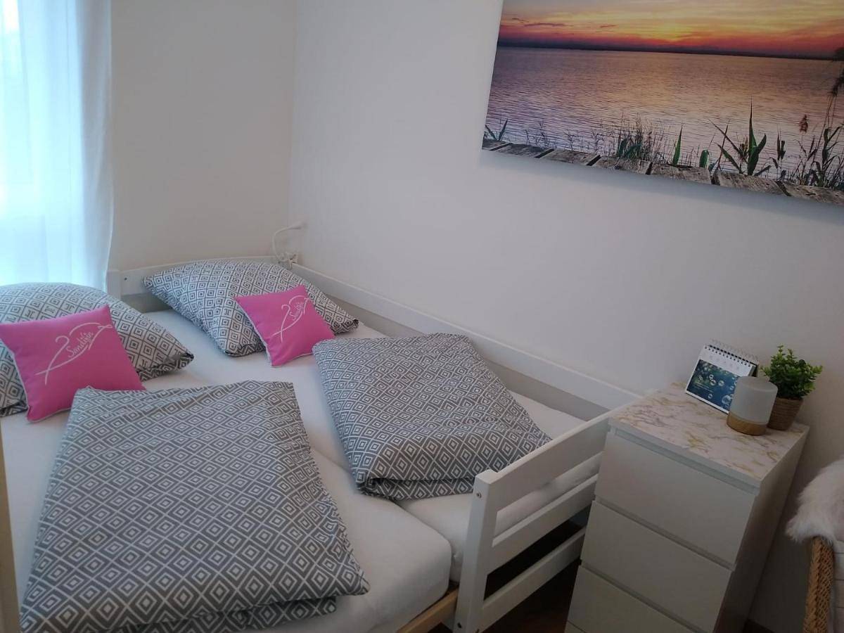 Ganze Wohnung, One-Bedroom Apartment in Burgbernheim, Romantische Straße