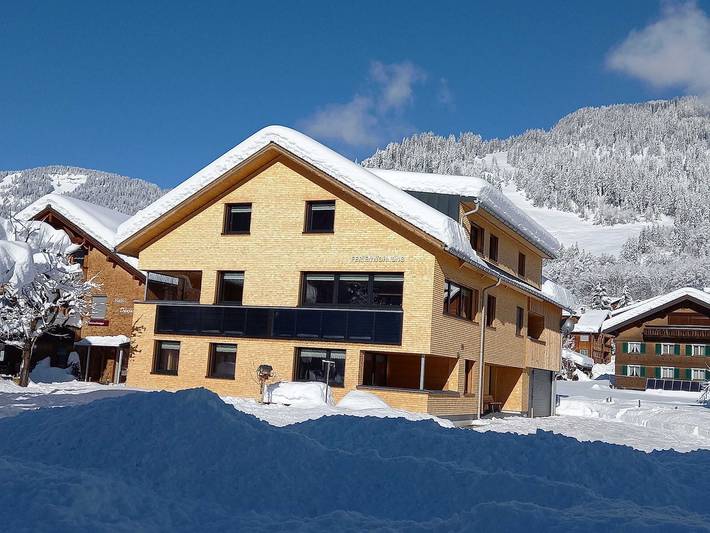 Ferienhaus für 9 Personen, mit Balkon und Ausblick in Schoppernau - 3
