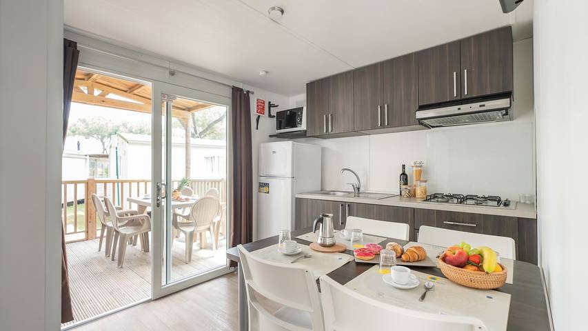 Camping für 5 Personen, mit Terrasse und Pool in Lido di Jesolo - 3