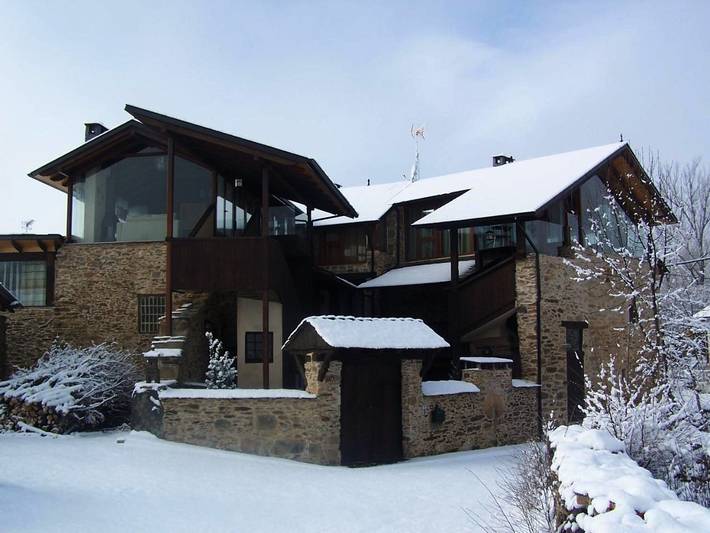 Casa rural para 10 personas, con Balcón y Terraza además de Sauna y Vistas en Sanabria (Zamora)