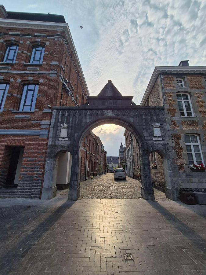 Appartement de vacances entier, Petit studio dans la rue du Château in Chimay, Hainaut